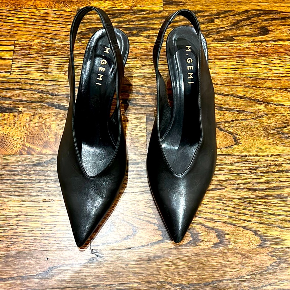 M.GEMI black slingback shoes.